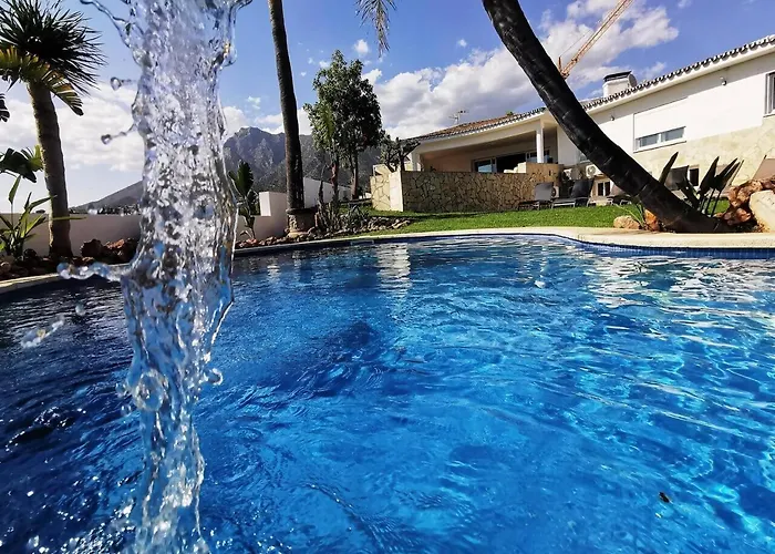 Modern Close To Fontanilla