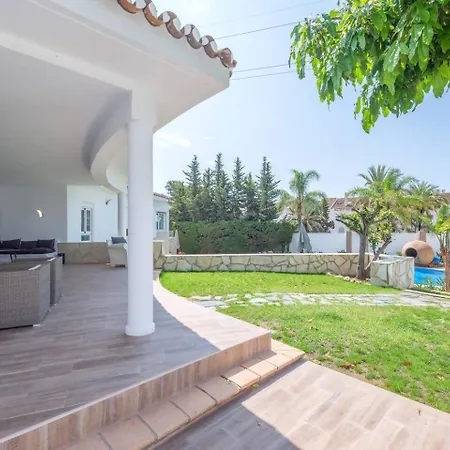 Villa Jazz With 7 Bedrooms, Close To Fontanilla Beach In Marbella Marbella
