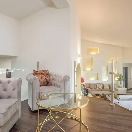 Villa Jazz With 7 Bedrooms, Close To Fontanilla Beach In Marbella Marbella