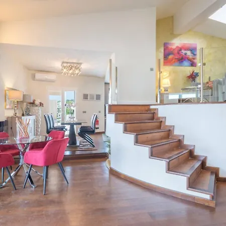 Villa Villa Jazz With 7 Bedrooms, Close To Fontanilla Beach In Marbella Marbella