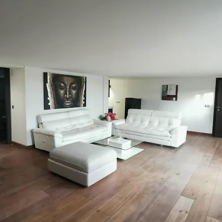 Villa Jazz With 7 Bedrooms, Close To Fontanilla Beach In Marbella *