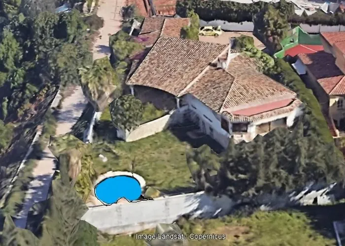 Vila Modern Close To Fontanilla *
